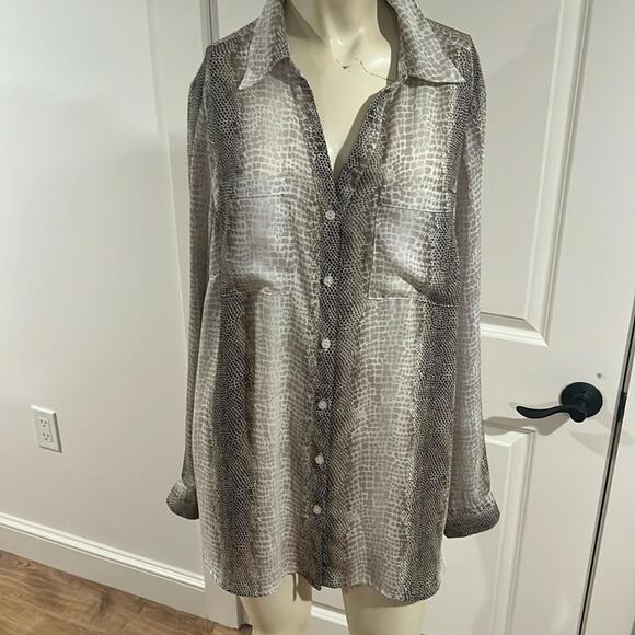 Women’s 1x Relativity grey blouse button down with pockets and long sleeve - Picture 1 of 8